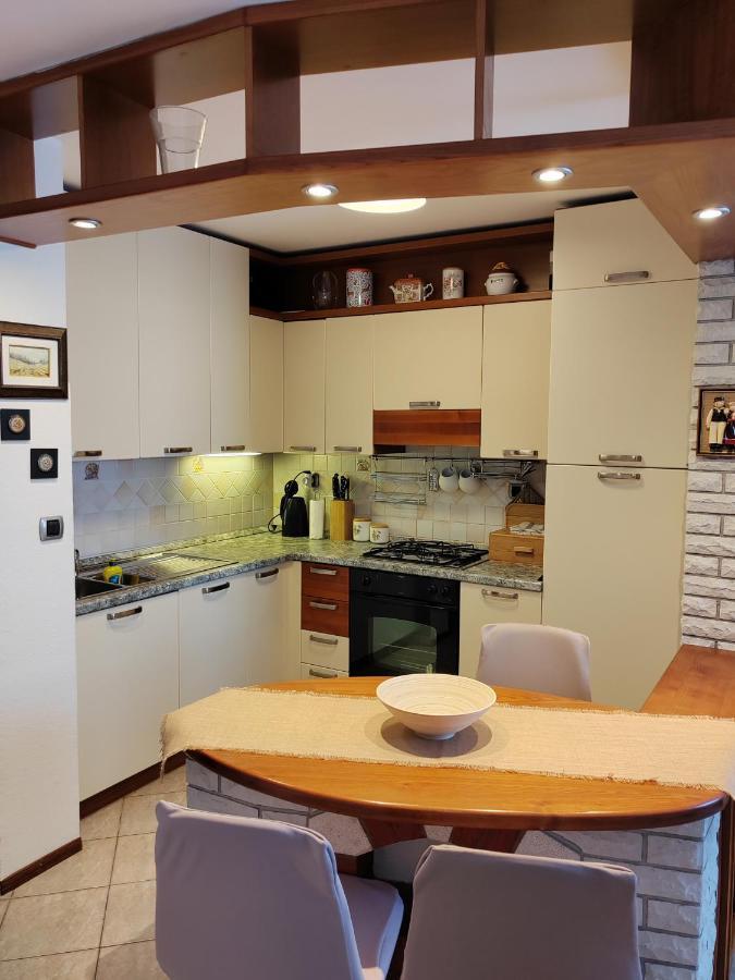 Apartment App Mirjana *